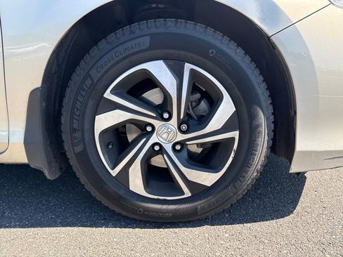 Used 2016 Honda Accord LX image 11