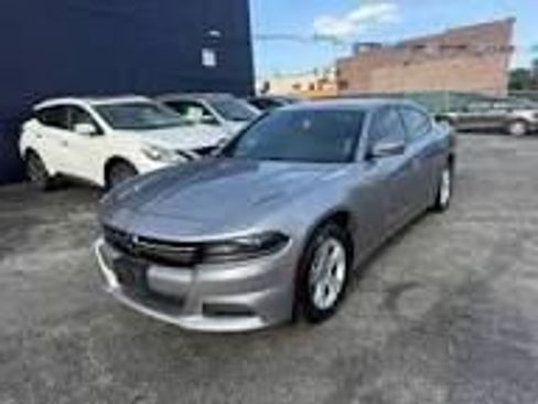 Used 2018 Dodge Charger SXT Plus RWD image 1