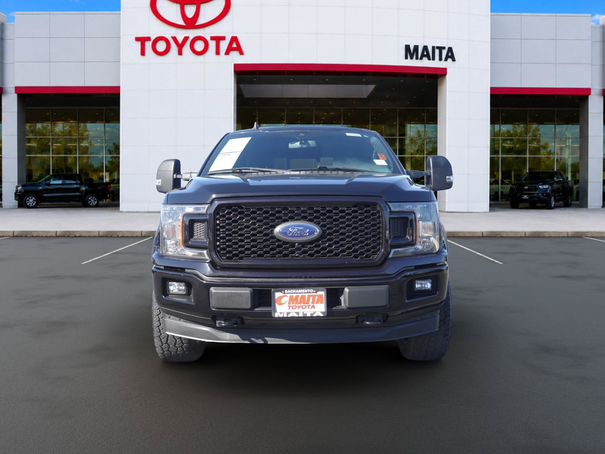 Used 2019 Ford F150 XLT w/ Equipment Group 302A Luxury AWD/4WD image 8