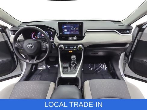 Used 2023 Toyota RAV4 XLE w/ Convenience Package FWD image 9