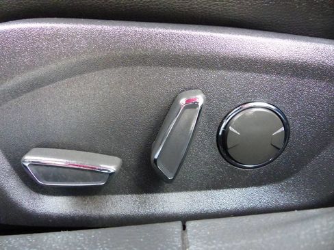 Used 2016 Ford Fusion Titanium image 24