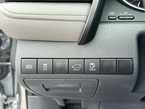 Used 2023 Toyota Camry LE image 14