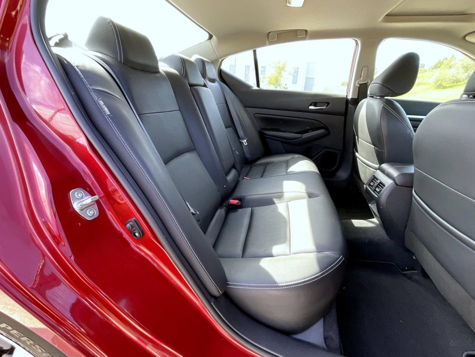 Used 2022 Nissan Altima 2.5 SL FWD image 19