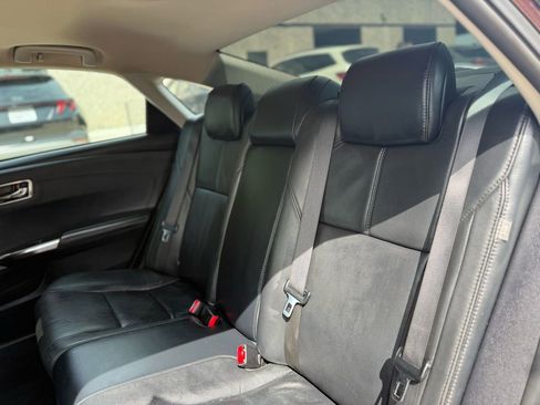 Used 2015 Toyota Avalon XLE Premium image 16