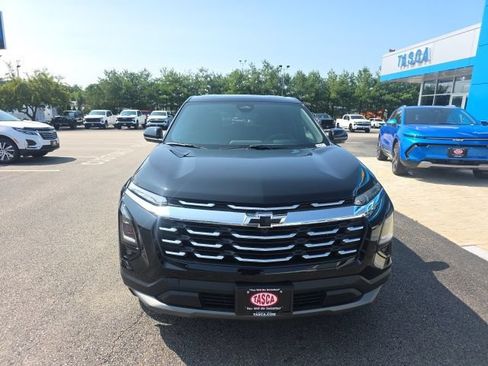 New 2026 Chevrolet Equinox LT w/ Safety and Technology Package AWD/4WD image 8