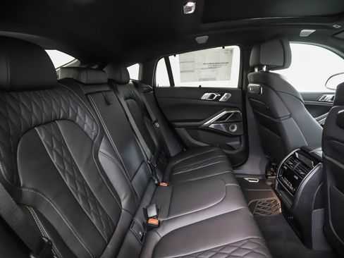 New 2026 BMW X6 M60i image 27