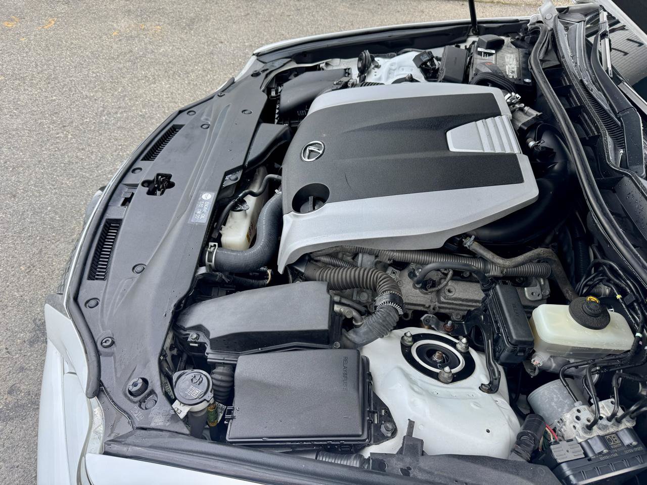 Used 2016 Lexus IS 300 AWD w/ F Sport Package image 33