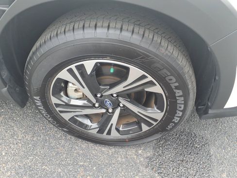Certified 2024 Subaru Crosstrek 2.0i Premium AWD/4WD image 7