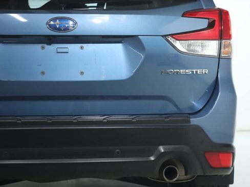 Used 2023 Subaru Forester Limited image 48
