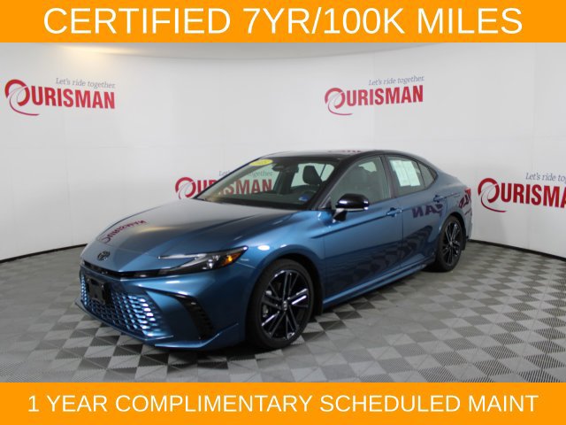 Used 2025 Toyota Camry XSE FWD image 2