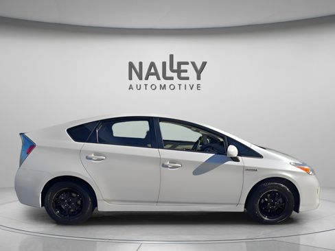 Used 2013 Toyota Prius Three image 7