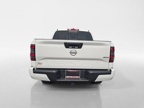 Certified 2025 Nissan Frontier SV AWD/4WD image 4