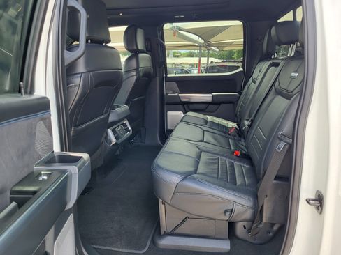 Used 2025 Ford F350 Platinum AWD/4WD image 18