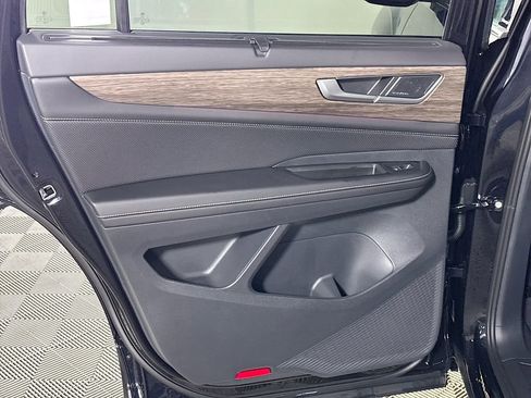 New 2025 Volkswagen Atlas SEL Premium R-Line image 20