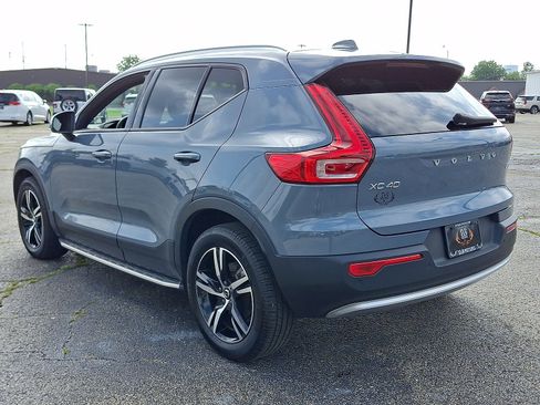 Used 2023 Volvo XC40 B5 Core AWD/4WD image 22