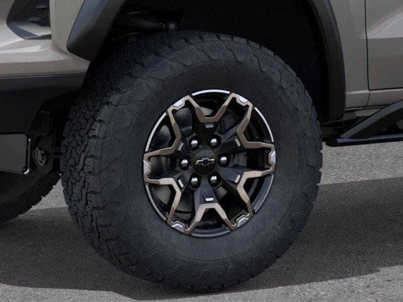 New 2026 Chevrolet Colorado ZR2 w/ Technology Package AWD/4WD image 9