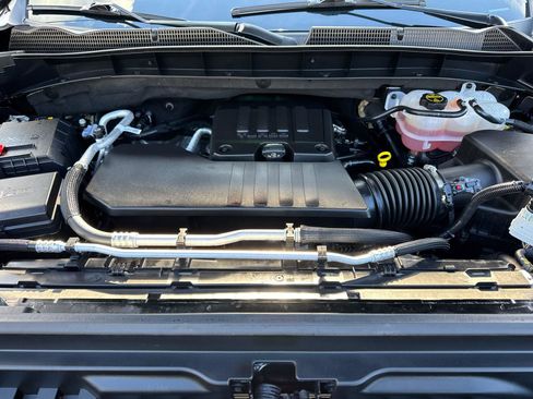 Used 2024 GMC Sierra 1500 Pro w/ Graphite Edition image 9