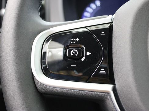 New 2026 Volvo XC60 B5 Plus w/ Protection Package Premier AWD/4WD image 27