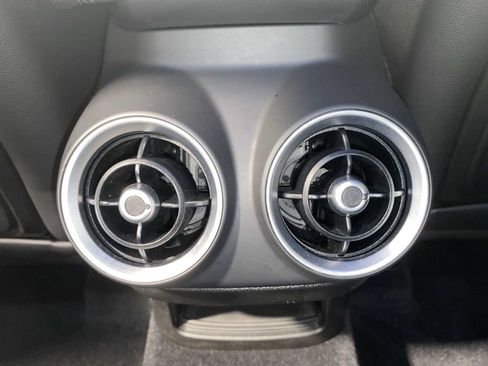 Used 2019 Alfa Romeo Stelvio Ti AWD/4WD image 25