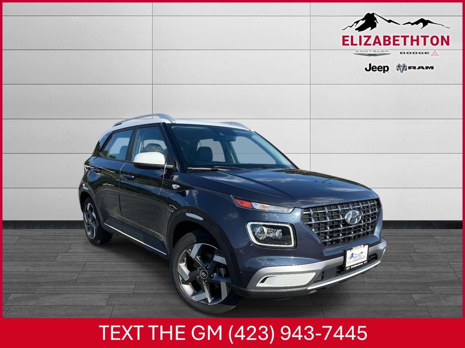 Used 2022 Hyundai Venue Limited FWD image 1
