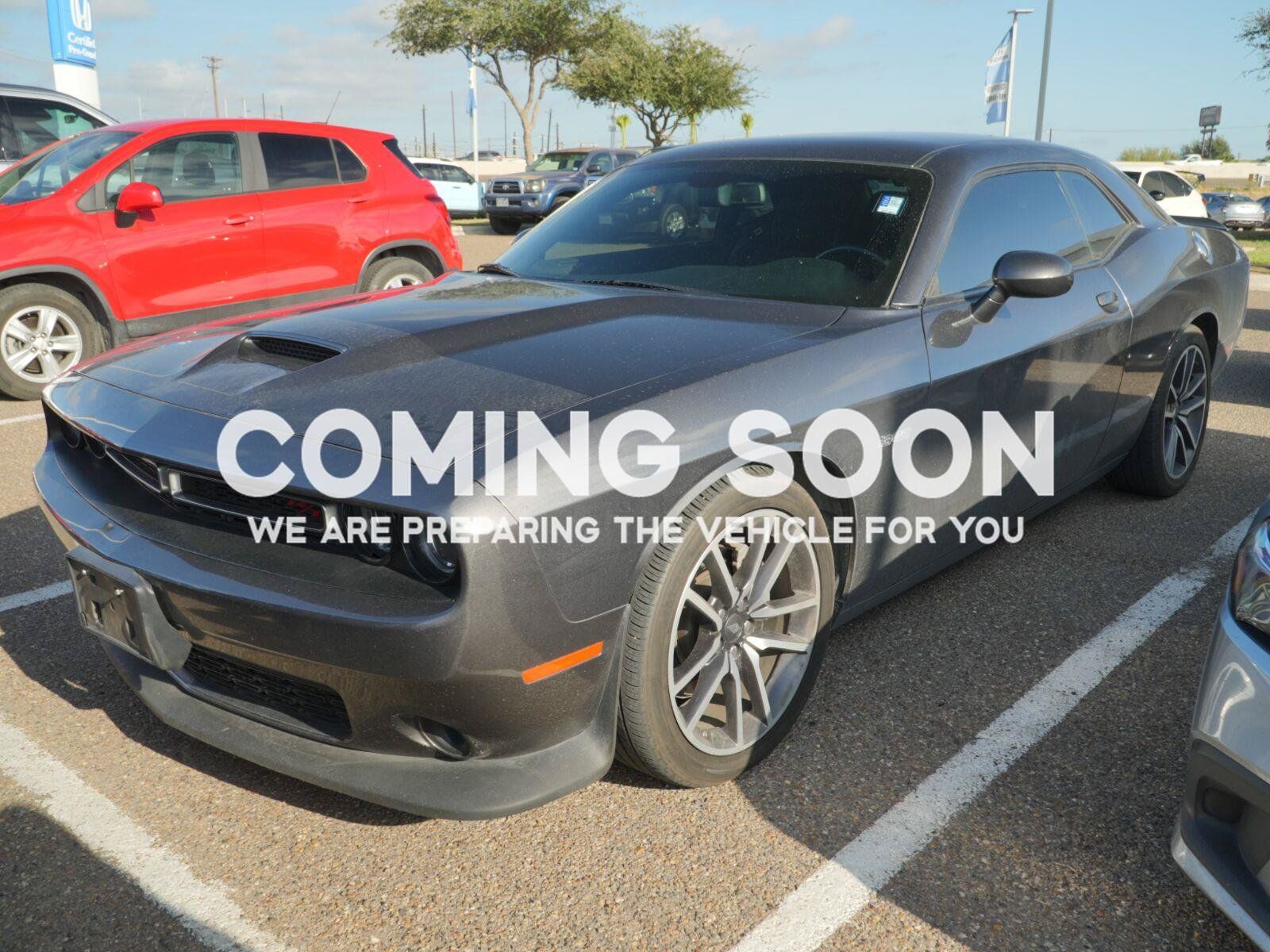 Used 2023 Dodge Challenger R/T RWD image 1