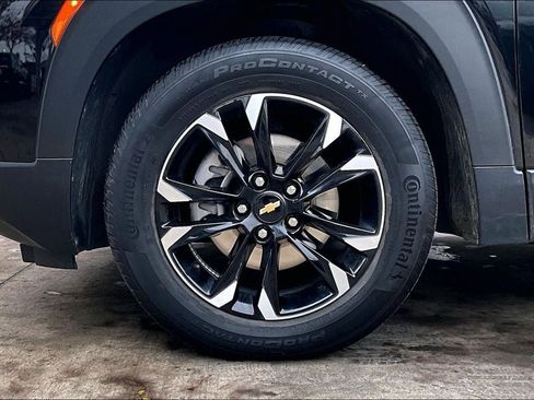 Used 2022 Chevrolet TrailBlazer LT w/ Driver Confidence Package image 8