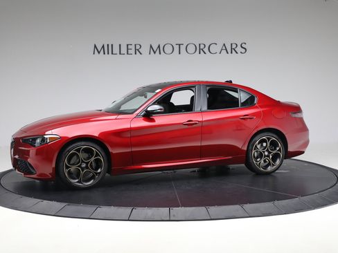 New 2025 Alfa Romeo Giulia AWD w/ Driving Assist Package image 2