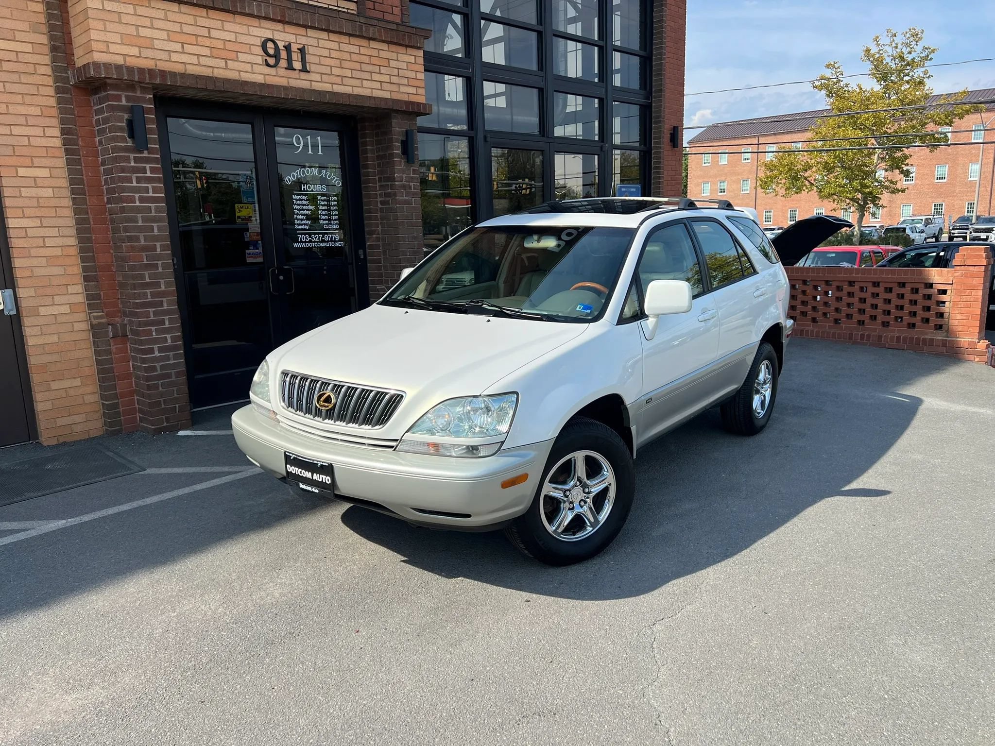 Used 2001 Lexus RX 300 4WD image 1