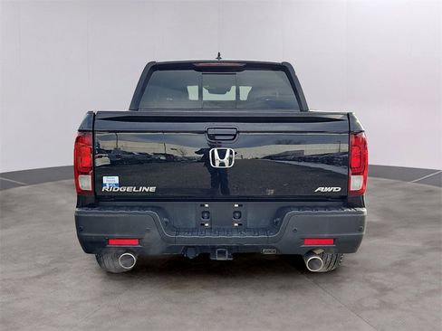Certified 2022 Honda Ridgeline Black Edition image 5