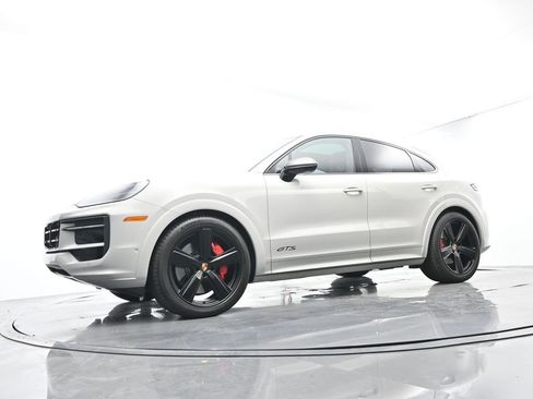 Certified 2026 Porsche Cayenne GTS AWD/4WD image 48