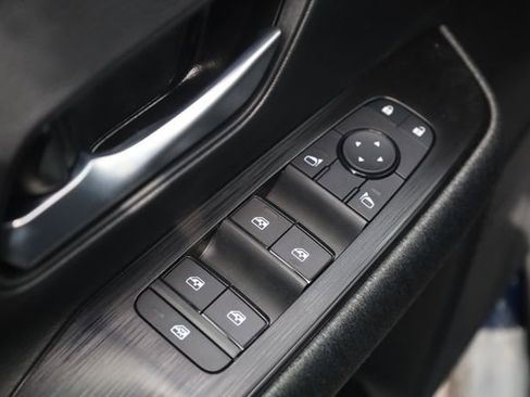 New 2026 Nissan Kicks SV w/ SV Premium Package image 15