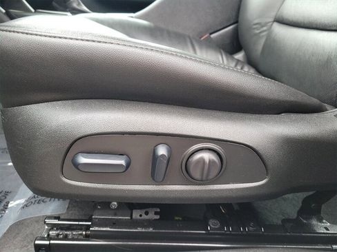 Used 2024 Chevrolet Malibu LT image 19