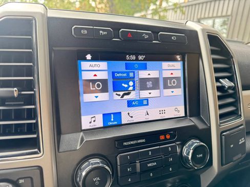 Used 2019 Ford F250 Lariat AWD/4WD image 19