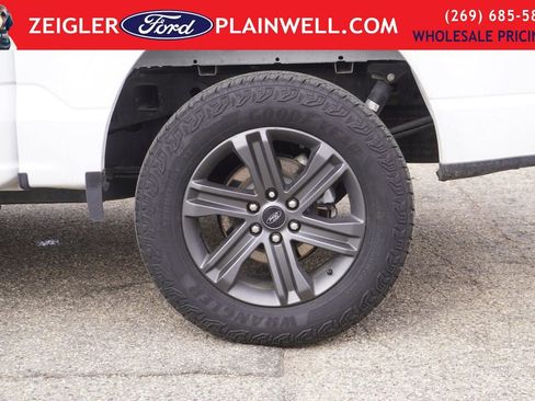 Used 2023 Ford F150 XLT w/ Equipment Group 302A High image 9