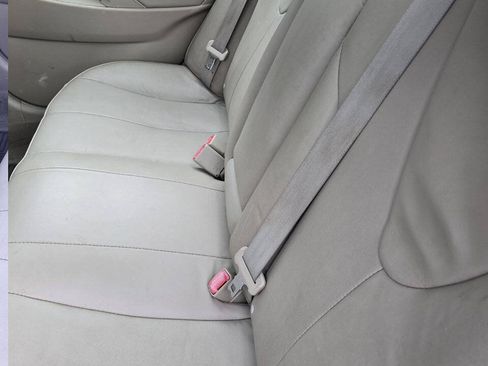 Used 2009 Toyota Camry Hybrid FWD image 22