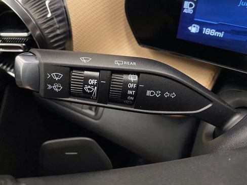 New 2027 Chevrolet Equinox ACTIV AWD/4WD image 30