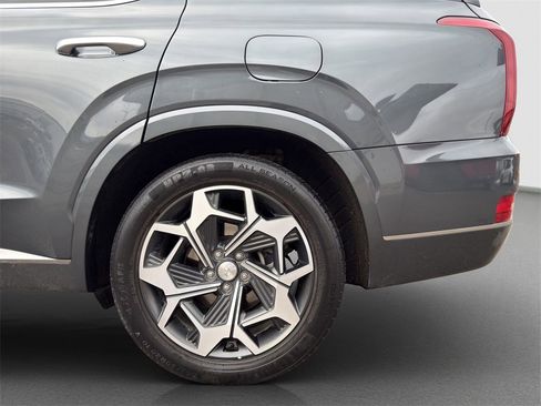 Used 2022 Hyundai Palisade Calligraphy image 11