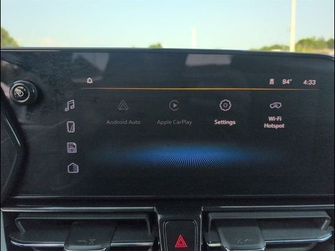 Used 2025 Chevrolet TrailBlazer LT w/ Driver Confidence Package image 18