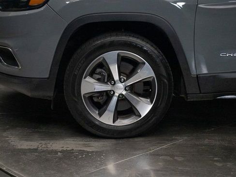 Used 2020 Jeep Cherokee Limited image 8