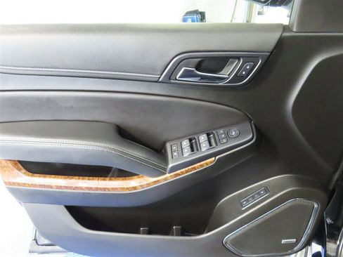 Used 2020 Chevrolet Tahoe Premier w/ RST 6.2L Performance Edition image 16