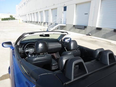 Used 2010 Lexus IS 250C RWD image 16