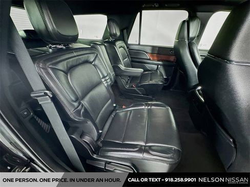 Used 2021 Lincoln Navigator Reserve image 30