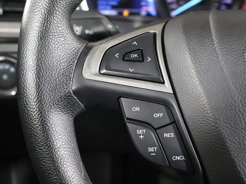 Used 2020 Ford Fusion SE image 33