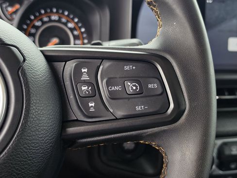 Used 2024 Jeep Wrangler Unlimited Sport AWD/4WD image 20