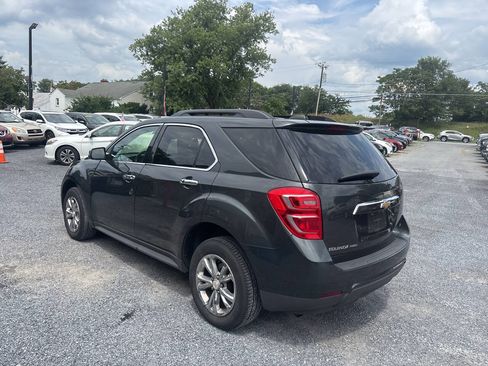 Used 2017 Chevrolet Equinox LT AWD/4WD image 9