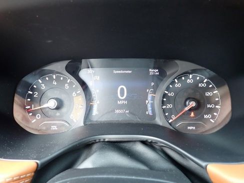 Used 2022 Jeep Compass Limited image 29