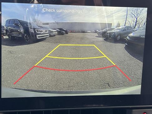 New 2026 Kia Carnival EX image 36