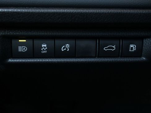 Used 2026 Toyota Camry XSE w/ Premium Package FWD image 31