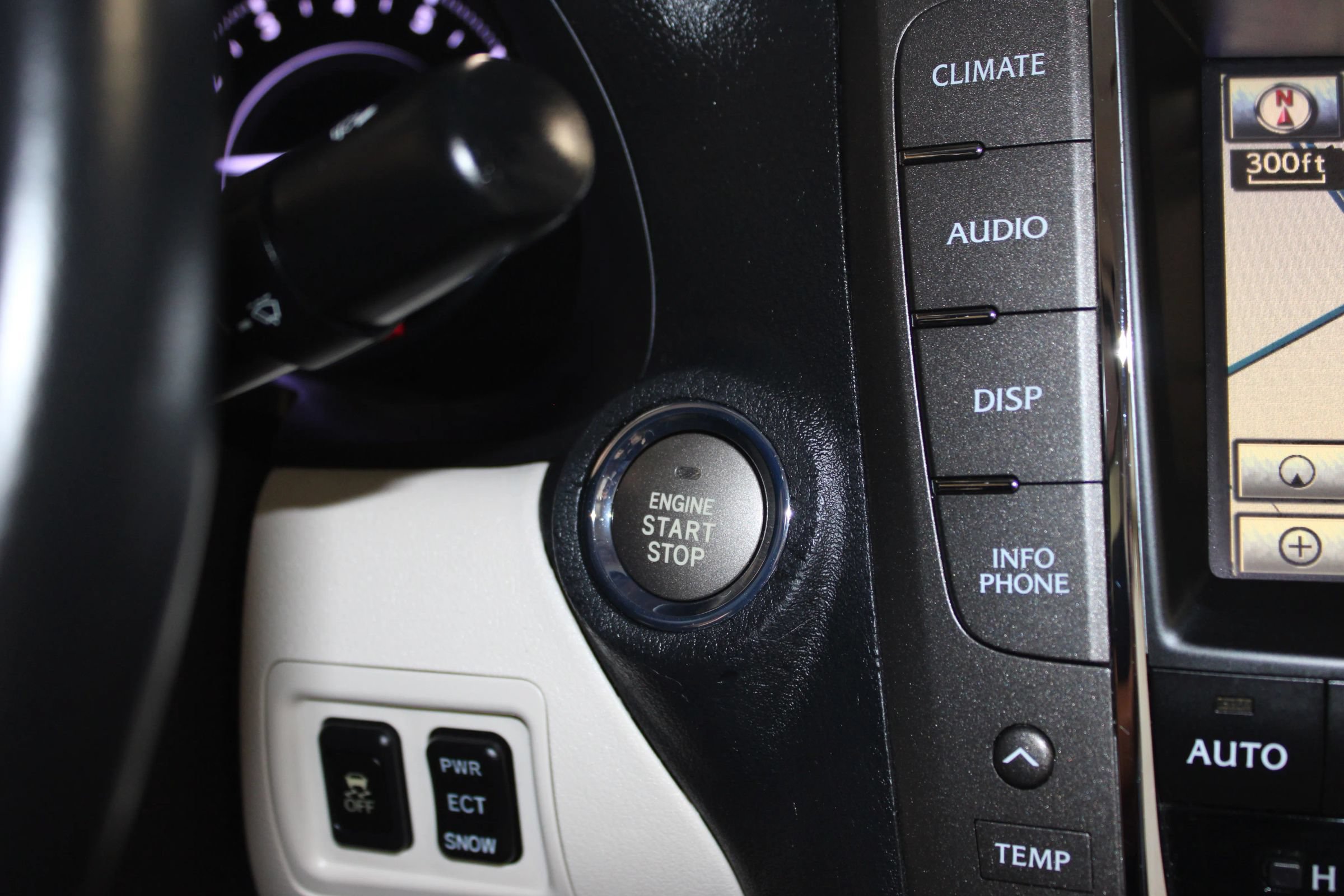 Used 2011 Lexus IS 350C RWD image 21