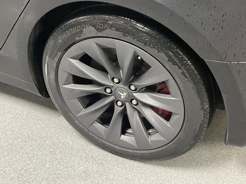 Used 2021 Tesla Model S Long Range Plus image 8